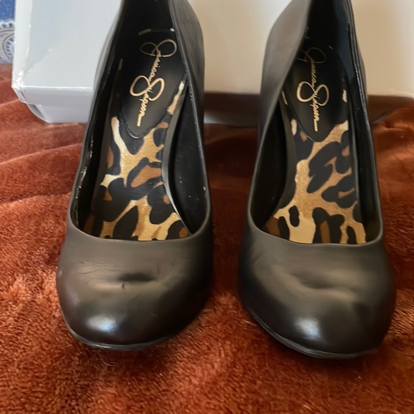 🧡 3 for $20 Jessica Simpson heels - Picture 1 of 6